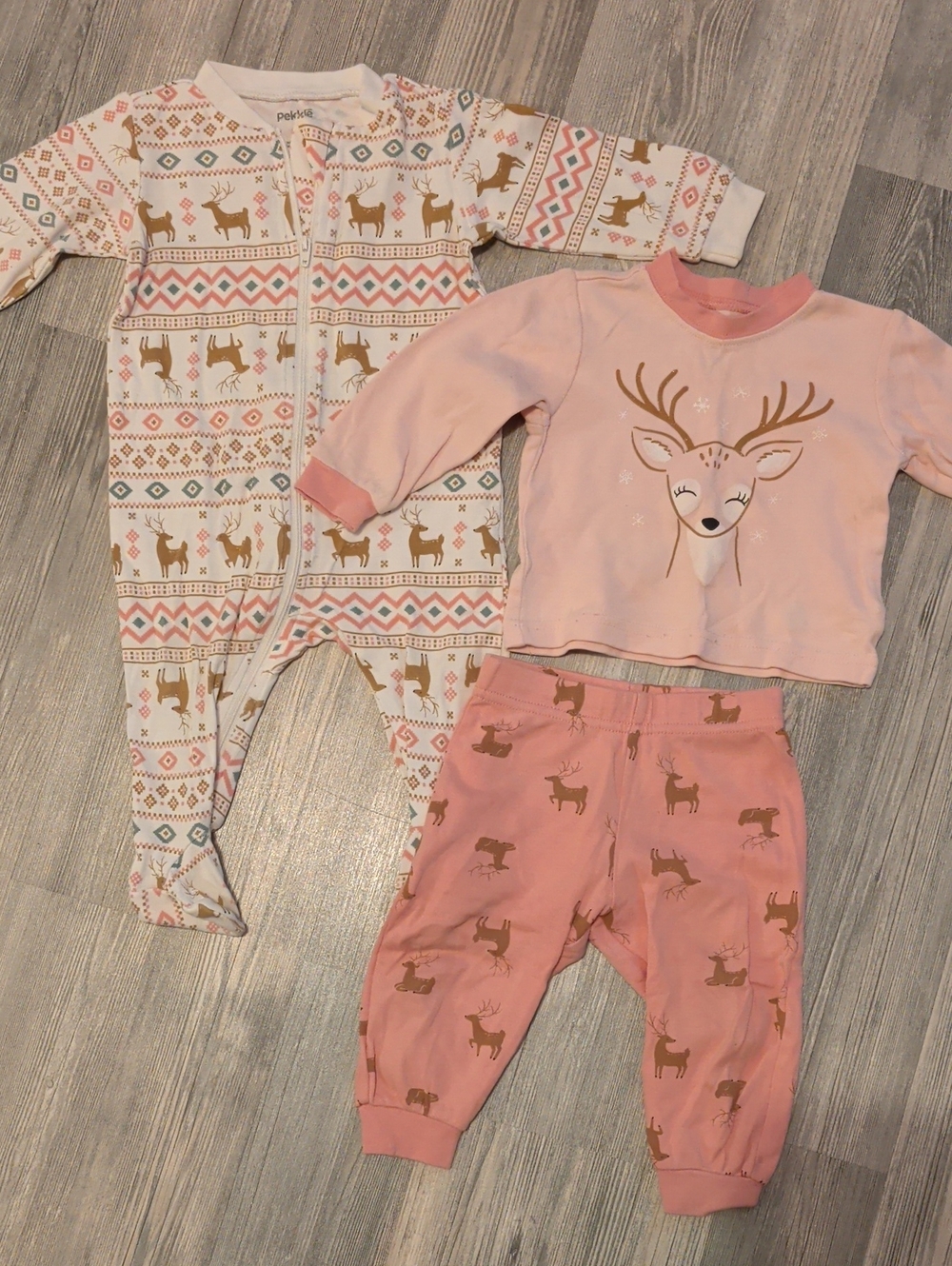 Pekkle 3-Piece Kids Pink Reindeer Pajama Set